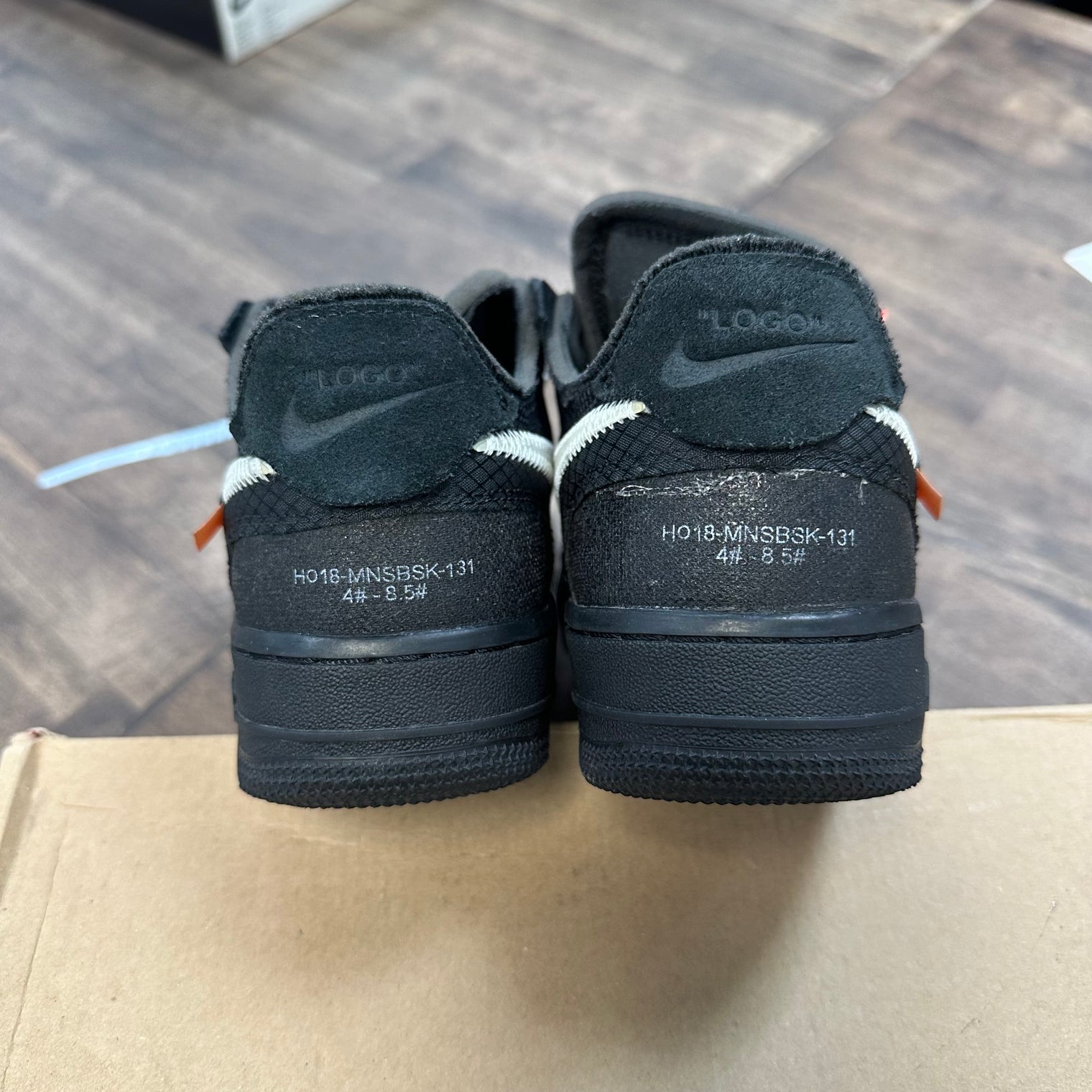 Black Off-White Air Force 1 Low (USED)