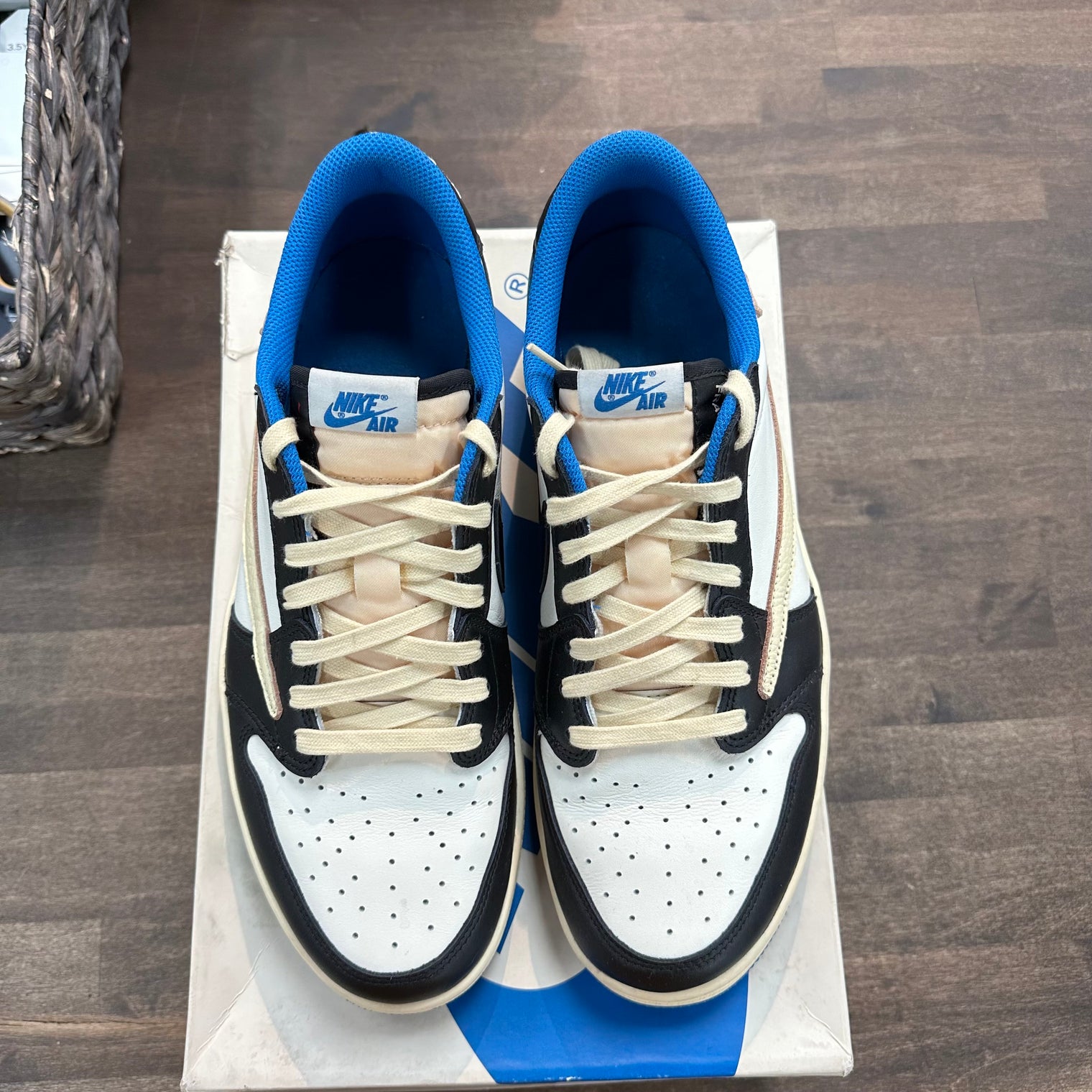 Jordan 1 Retro Low OG SP Fragment x Travis Scott (No Sleeve) (USED)