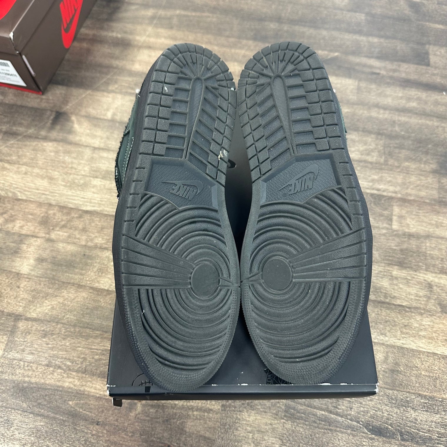 Phantom Travis Scott Jordan 1 Low OG SP (USED)