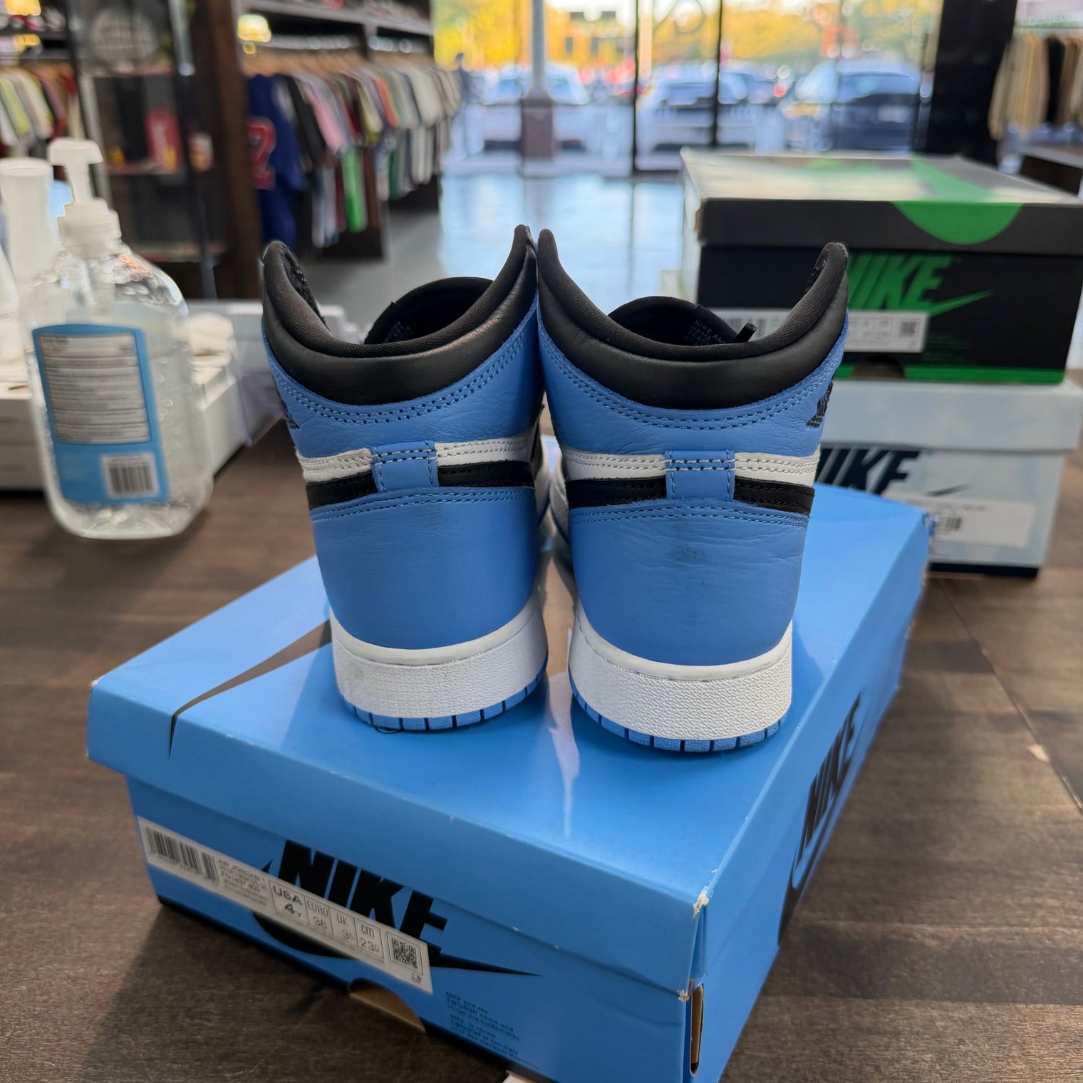 UNC Toe Jordan 1 High (GS) (USED)