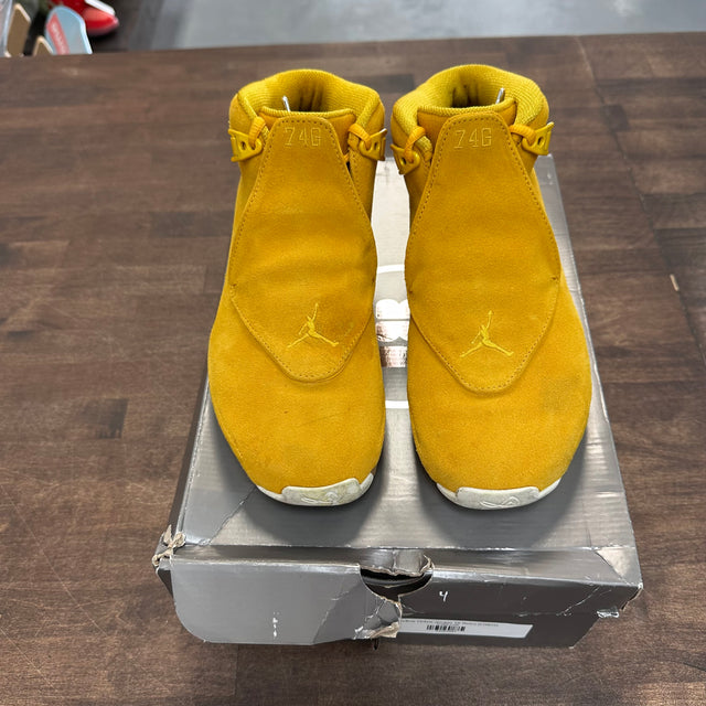 Yellow Ochre Jordan 18 Retro (USED)