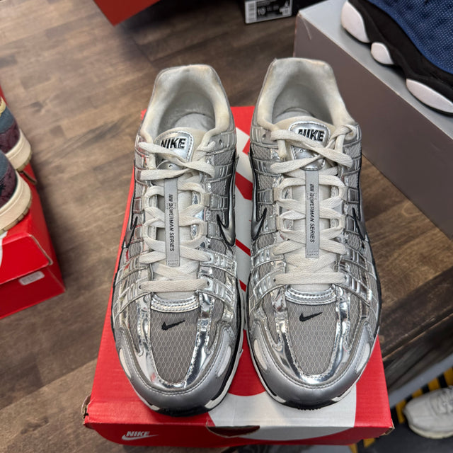 Metallic Silver Nike P-6000 (USED)