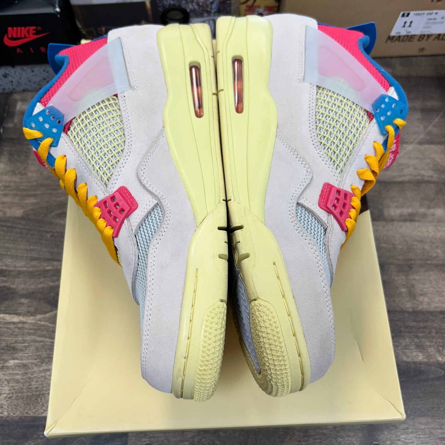 Union Guava Ice Jordan 4 Retro (USED)