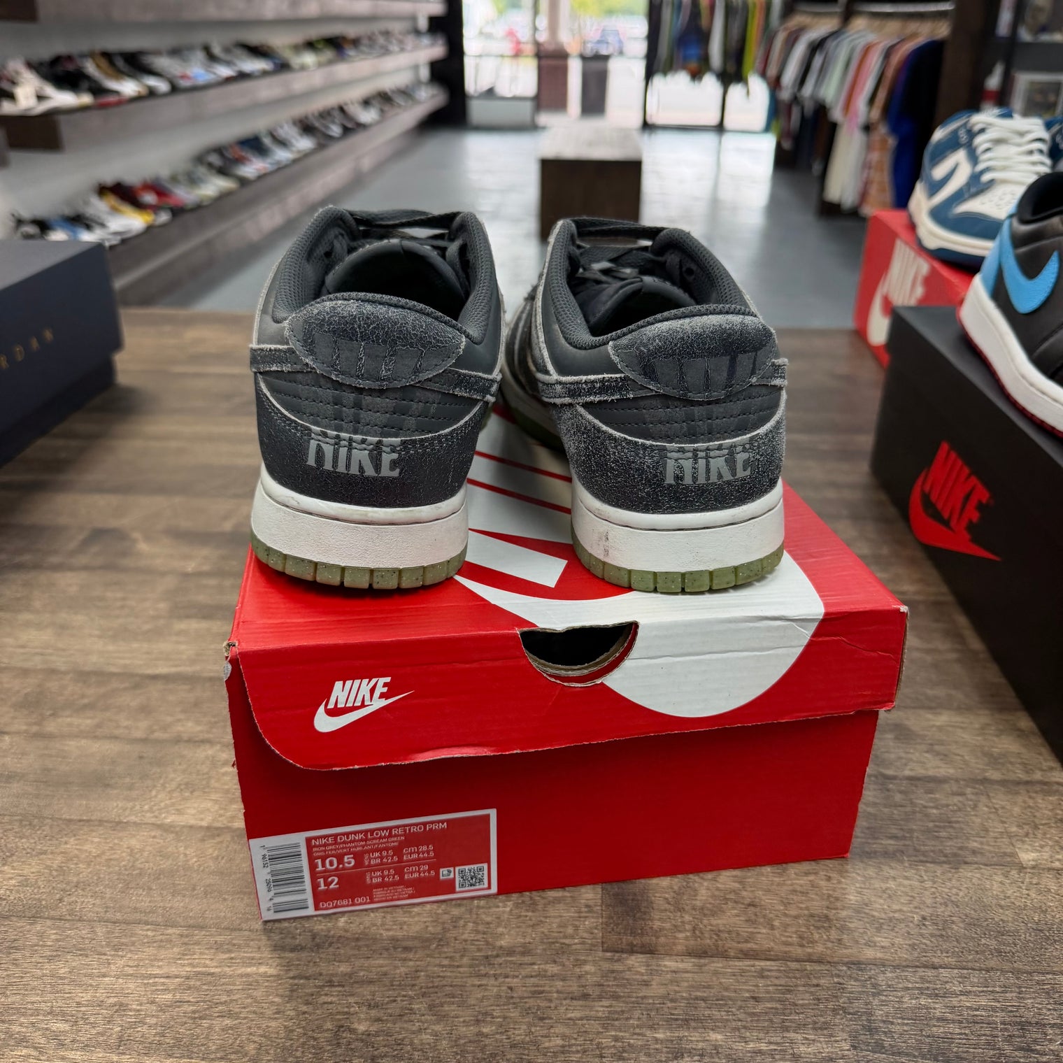 Halloween Dunk Low (2022) (USED)