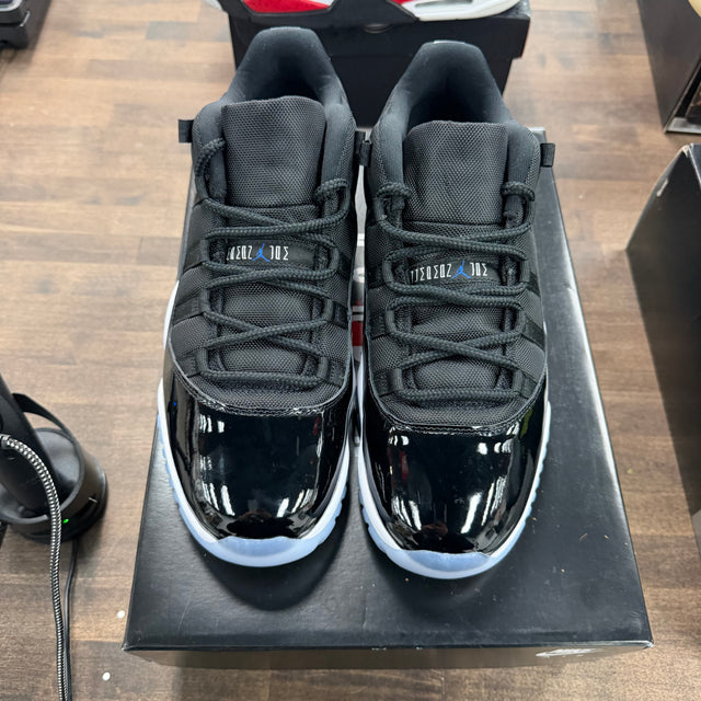 Space Jam Jordan 11 Retro Low (USED)