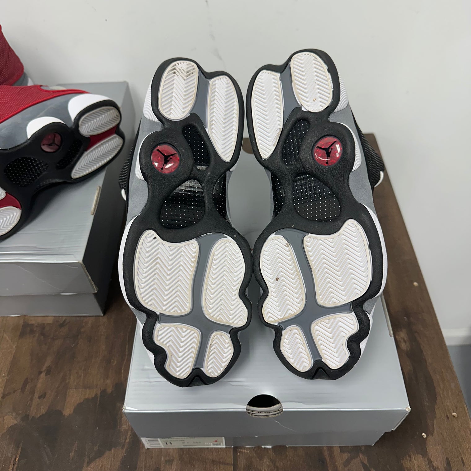 Black Flint Jordan 13 (USED)