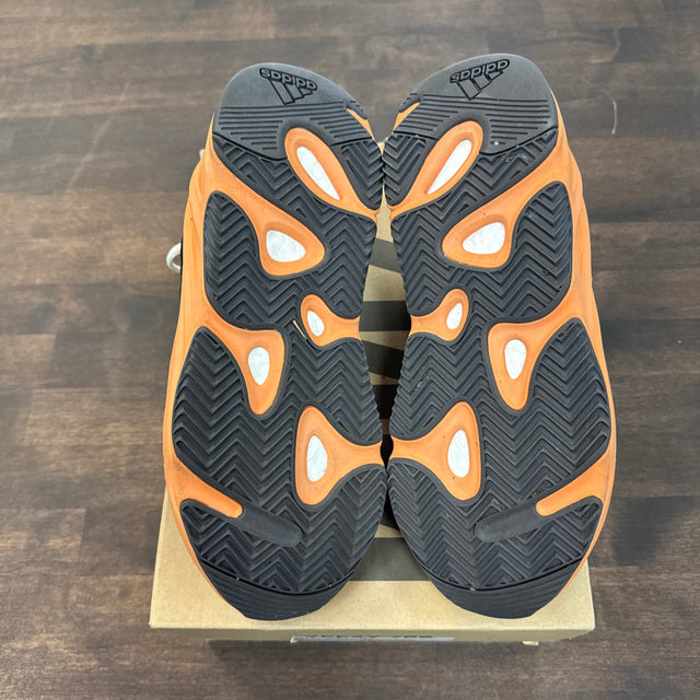 adidas Yeezy Boost 700 Enflame Amber (USED)