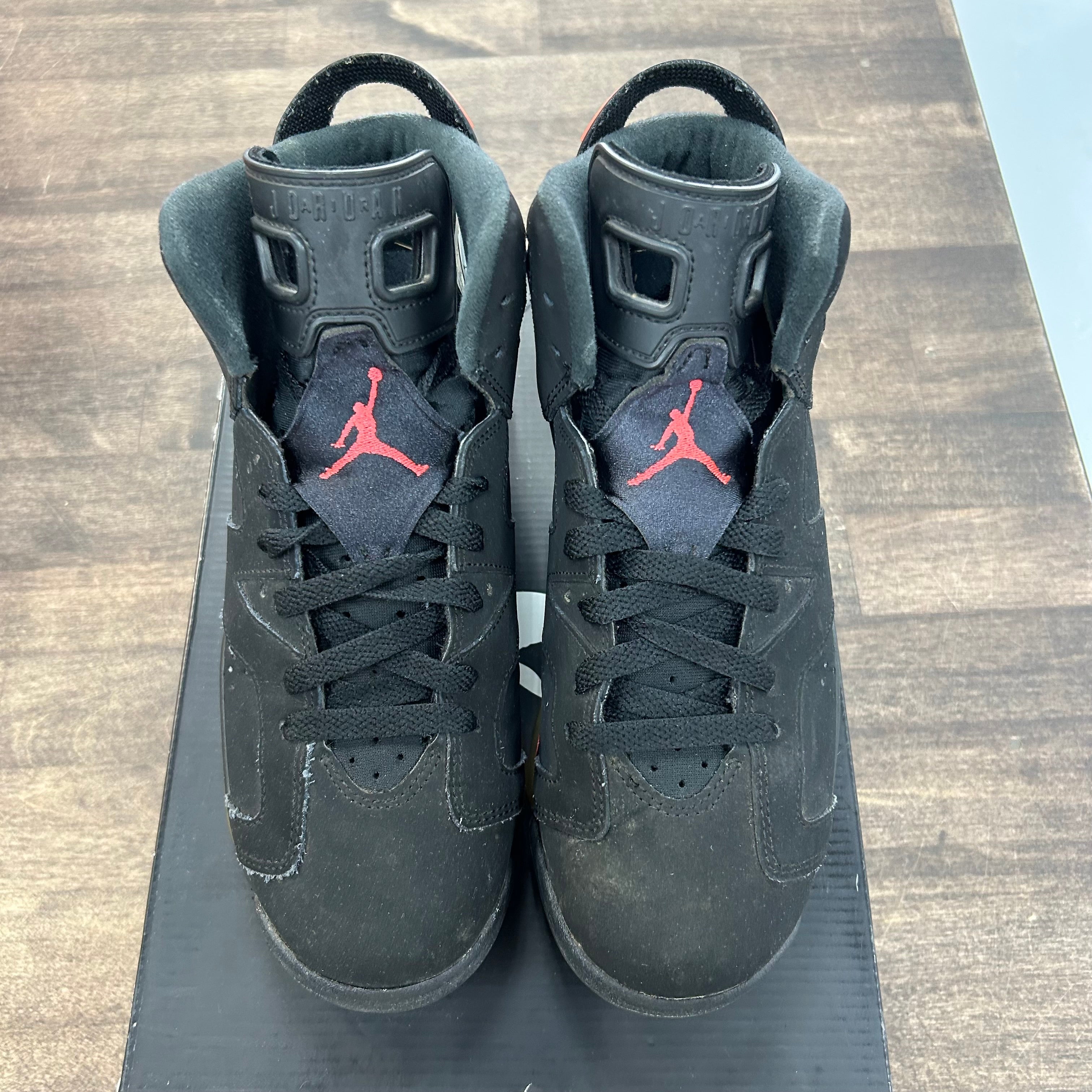 Jordan Black Infrared Jordan 6 Retro (2014) (GS) (USED) Size 7Y (Pre-Owned) - Image 2