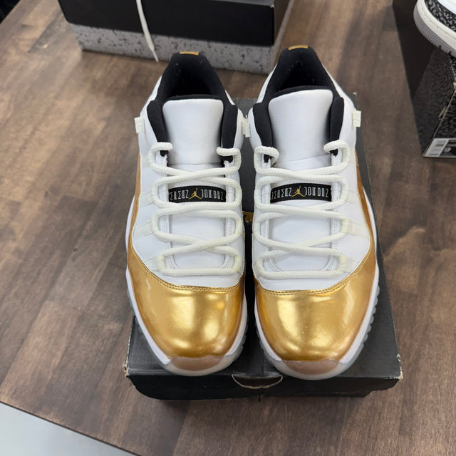 Closing Ceremony Jordan 11 Retro Low (USED)