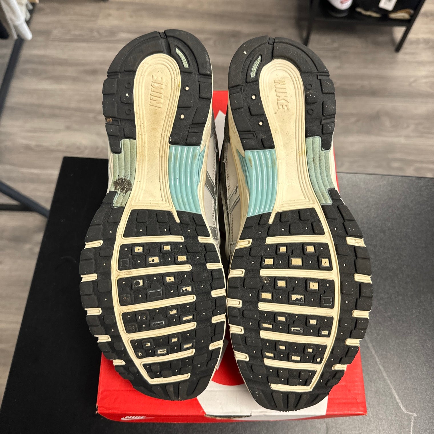 Nike P-6000 Flat Pewter (USED)