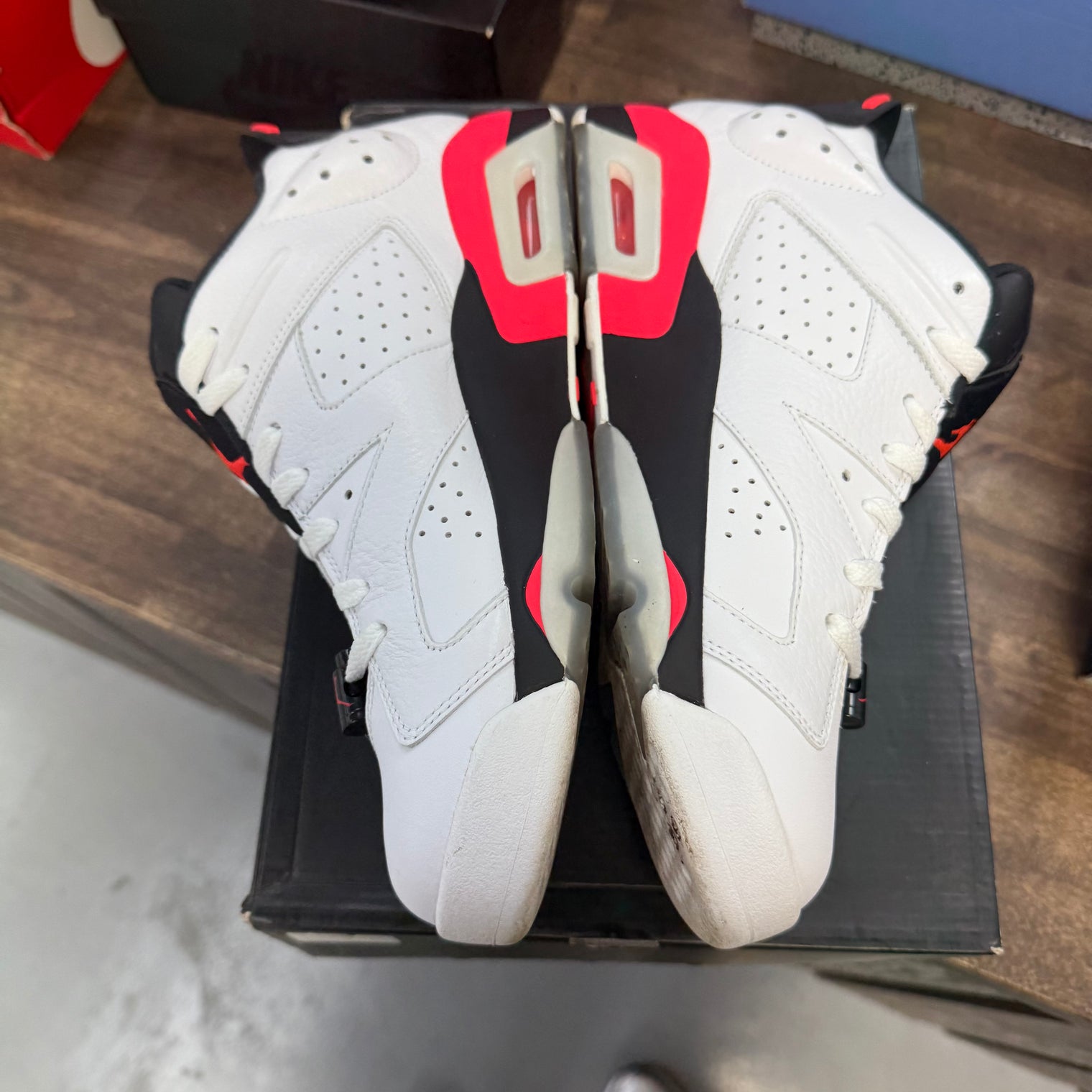 Infrared 23 Jordan 6 Low (Used)