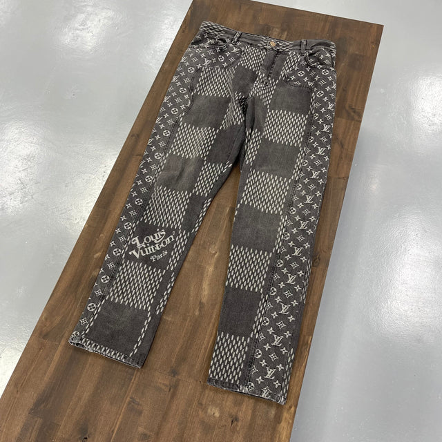 Louis Vuitton Nigo Grey Denim Jeans (USED)