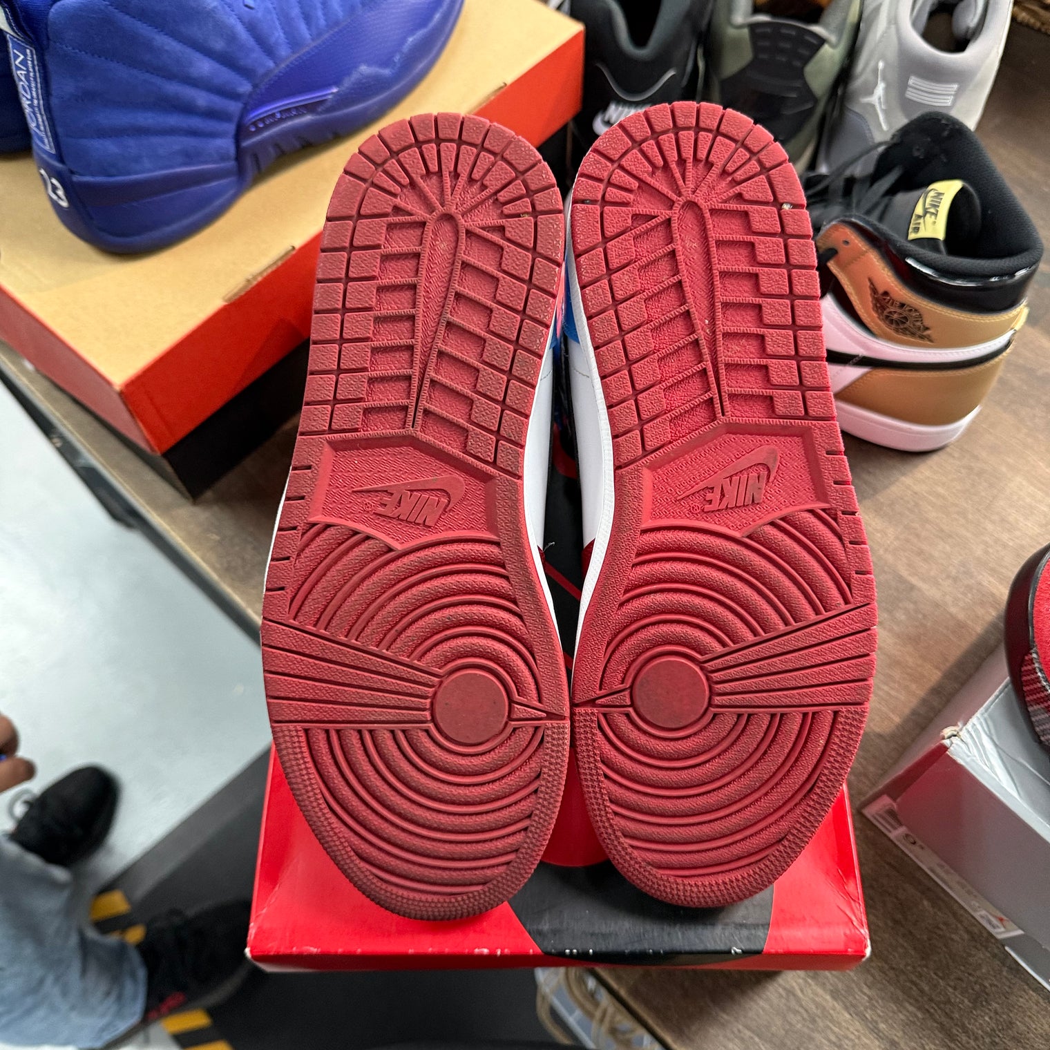 Fearless UNC Chicago Jordan 1 High Retro (USED)