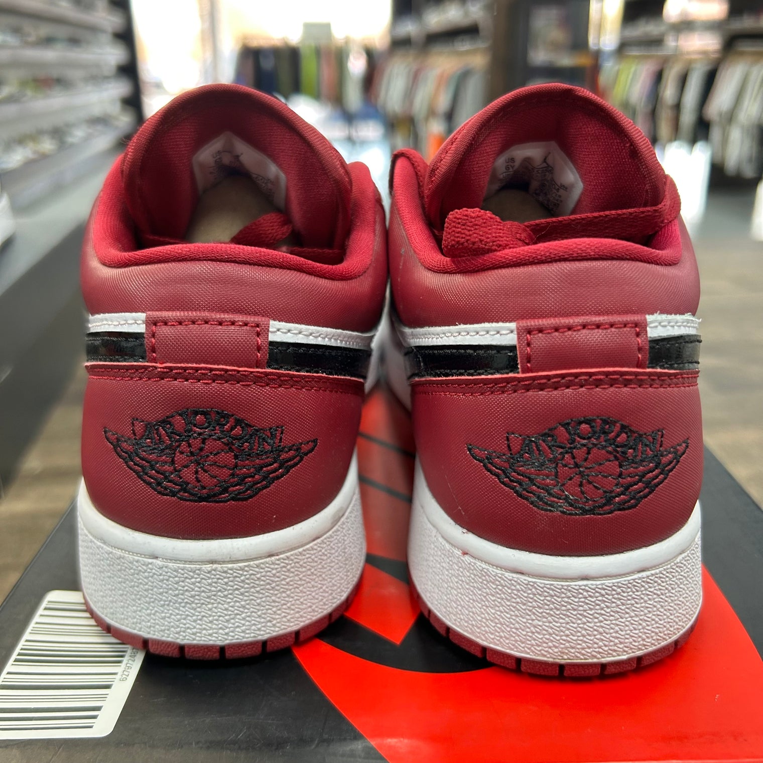 Noble Red Jordan 1 Low (GS) (USED, Replacement Box)