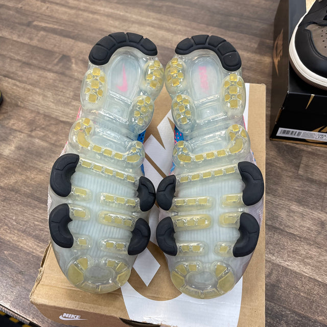 Random Yarm What the VaporMax Flyknit 2 (USED)