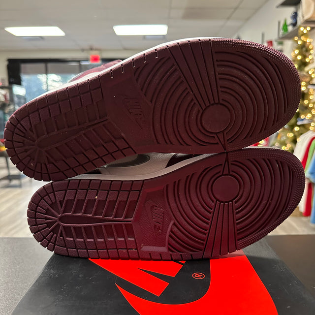 Jordan 1 High Bordeaux (Used)