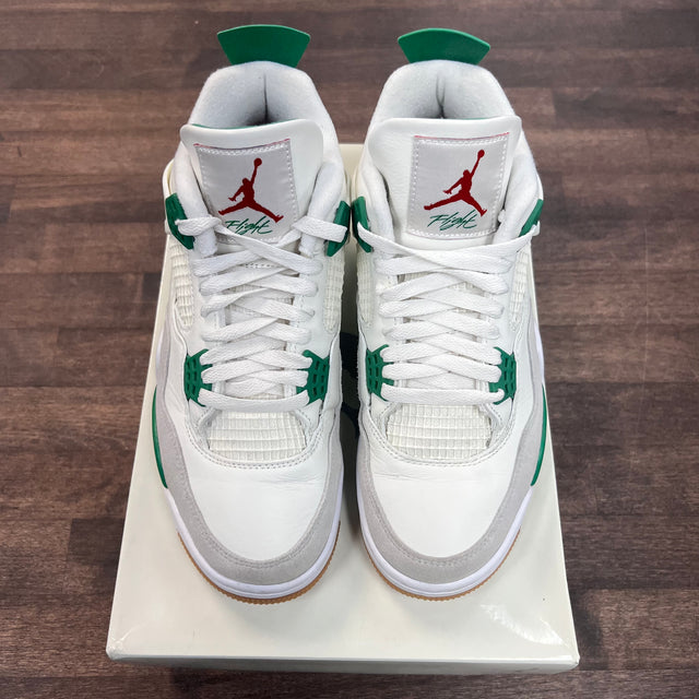 Pine Green Sb Jordan 4 (USED)