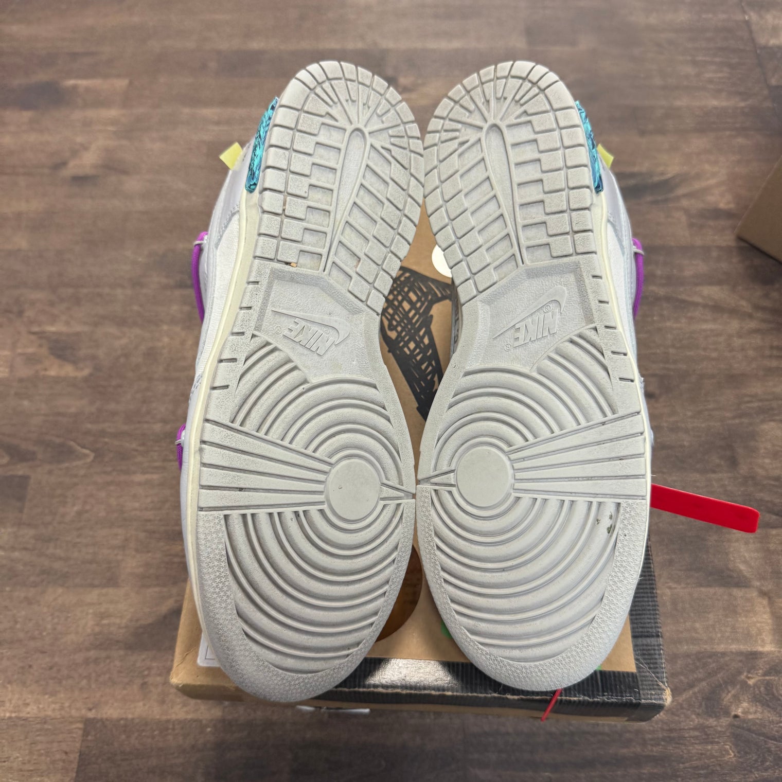 Lot 45 of 50 Off-White Dunk Low (USED)