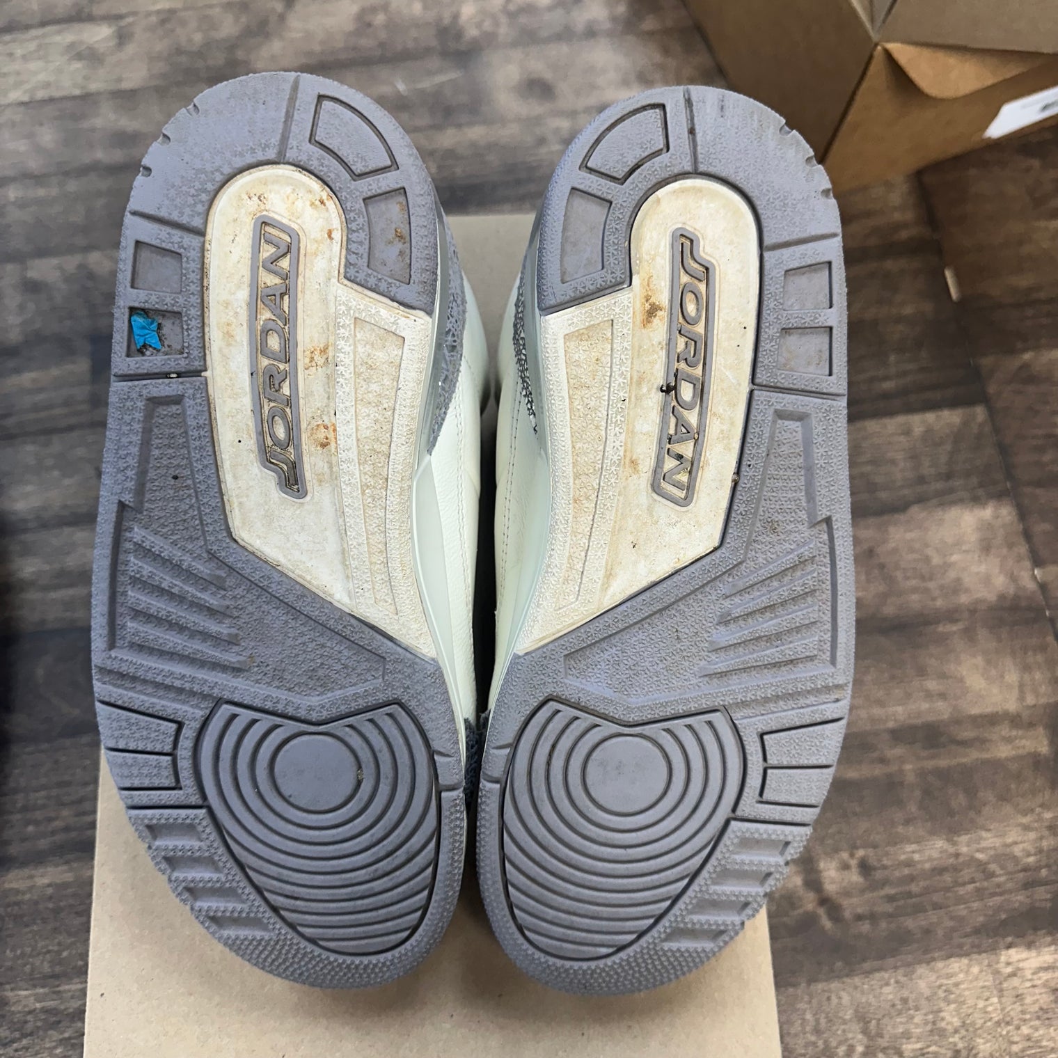 (W) Sail Cement Grey Jordan 3 Retro (Used, No Box)