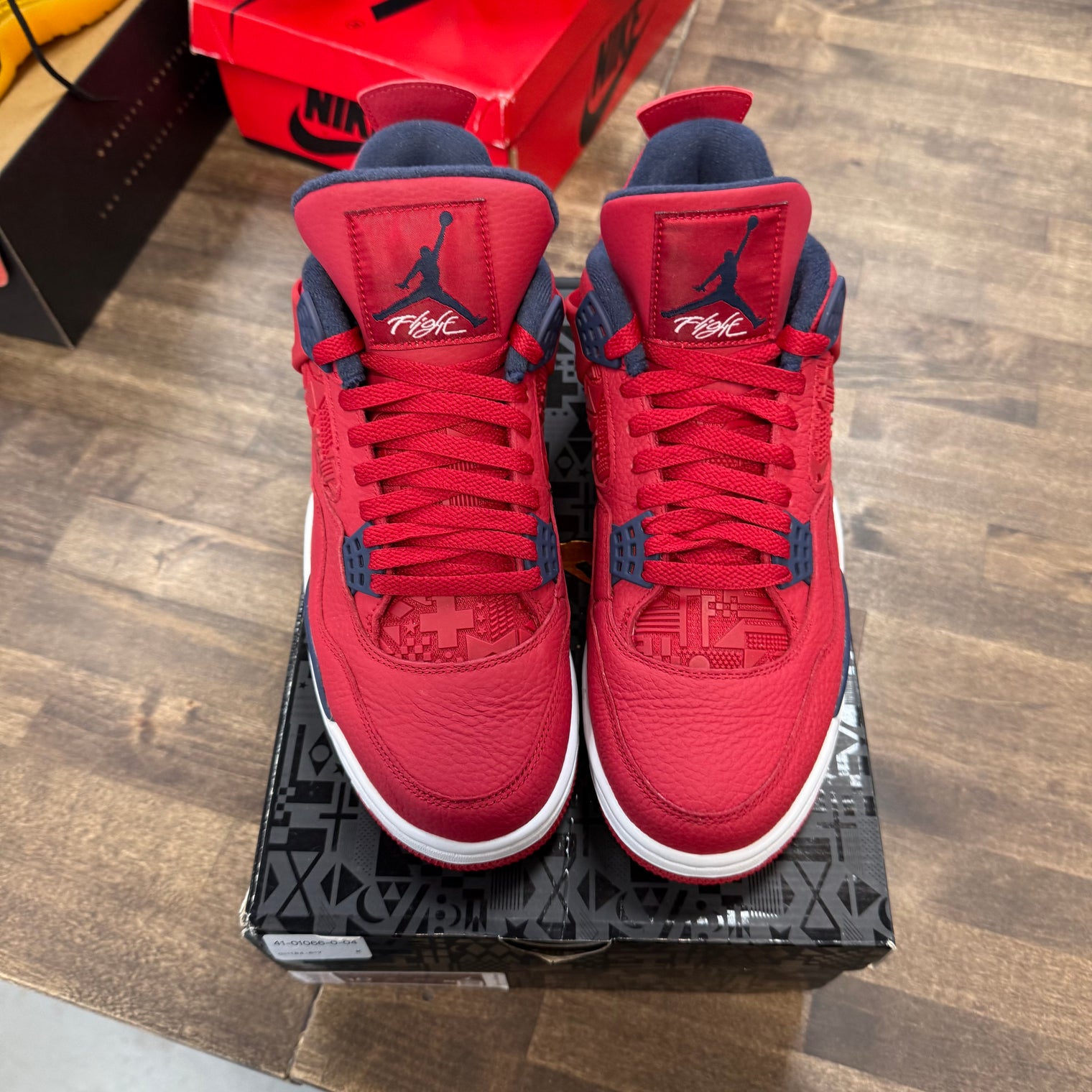 Fiba Jordan 4 Retro (USED)