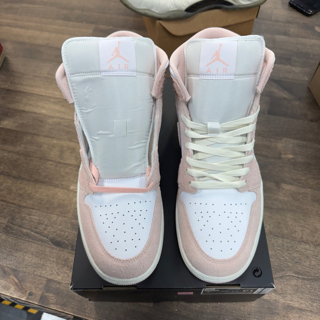 Legend Pink Jordan 1 Mid (USED, No Insoles, No Lid)
