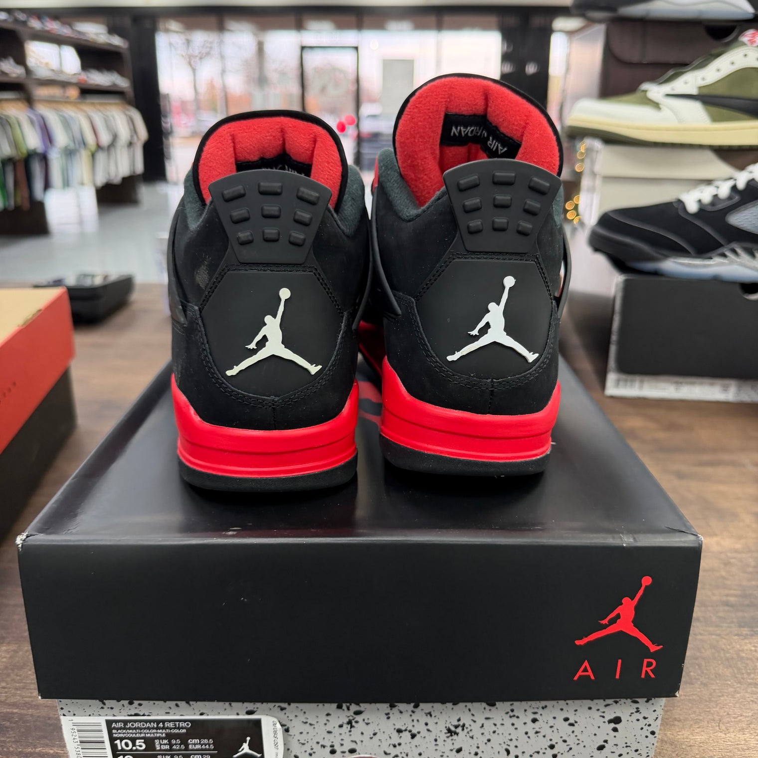 Red Thunder Jordan 4 Retro (USED)