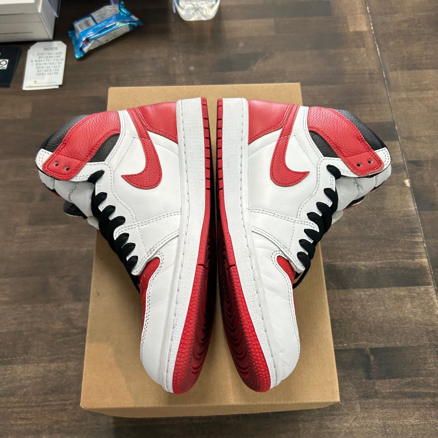 Heritage Jordan 1 High (USED,No Box)