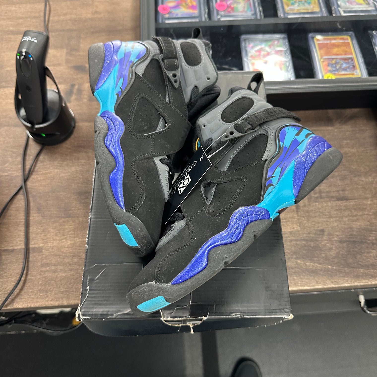 Aqua Jordan 8 Retro GS (Used, Replacement Box)