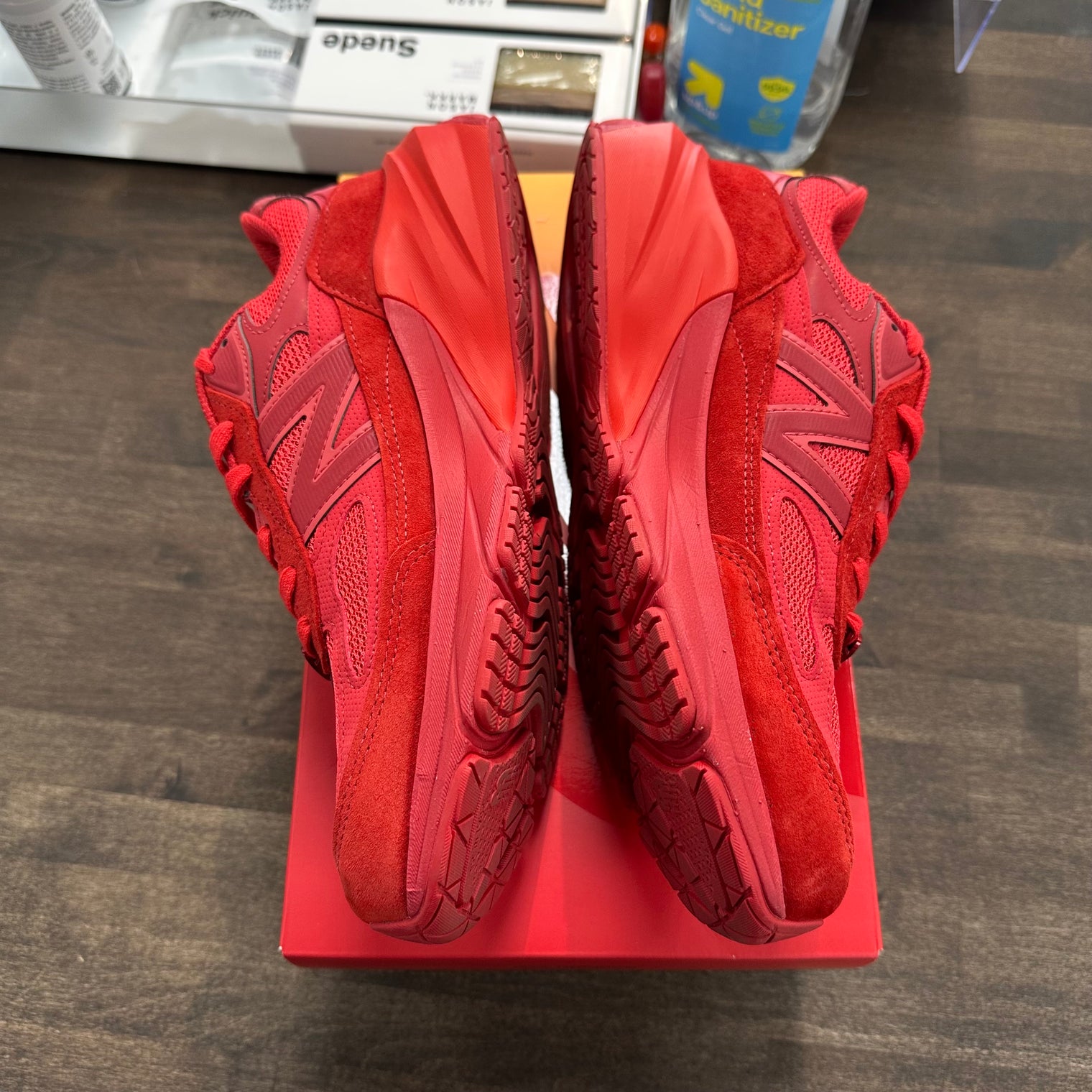 MiUSA Joe Freshgoods Paris Red New Balance 990v6 (USED)