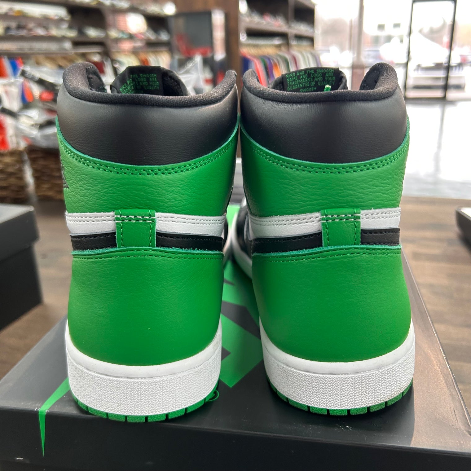 Lucky Green Jordan 1 High OG (USED)
