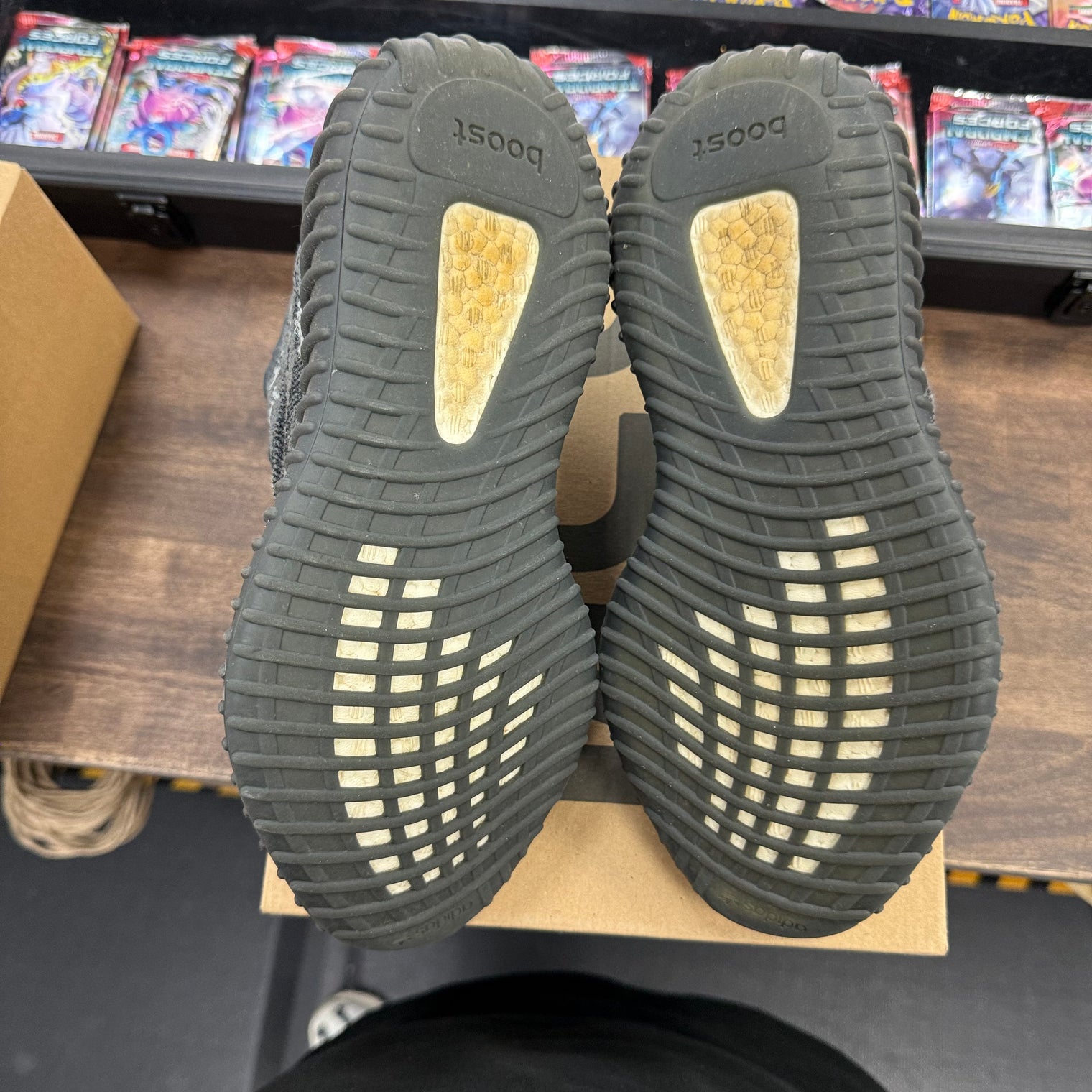 MX Dark Salt Yeezy 350 (USED)