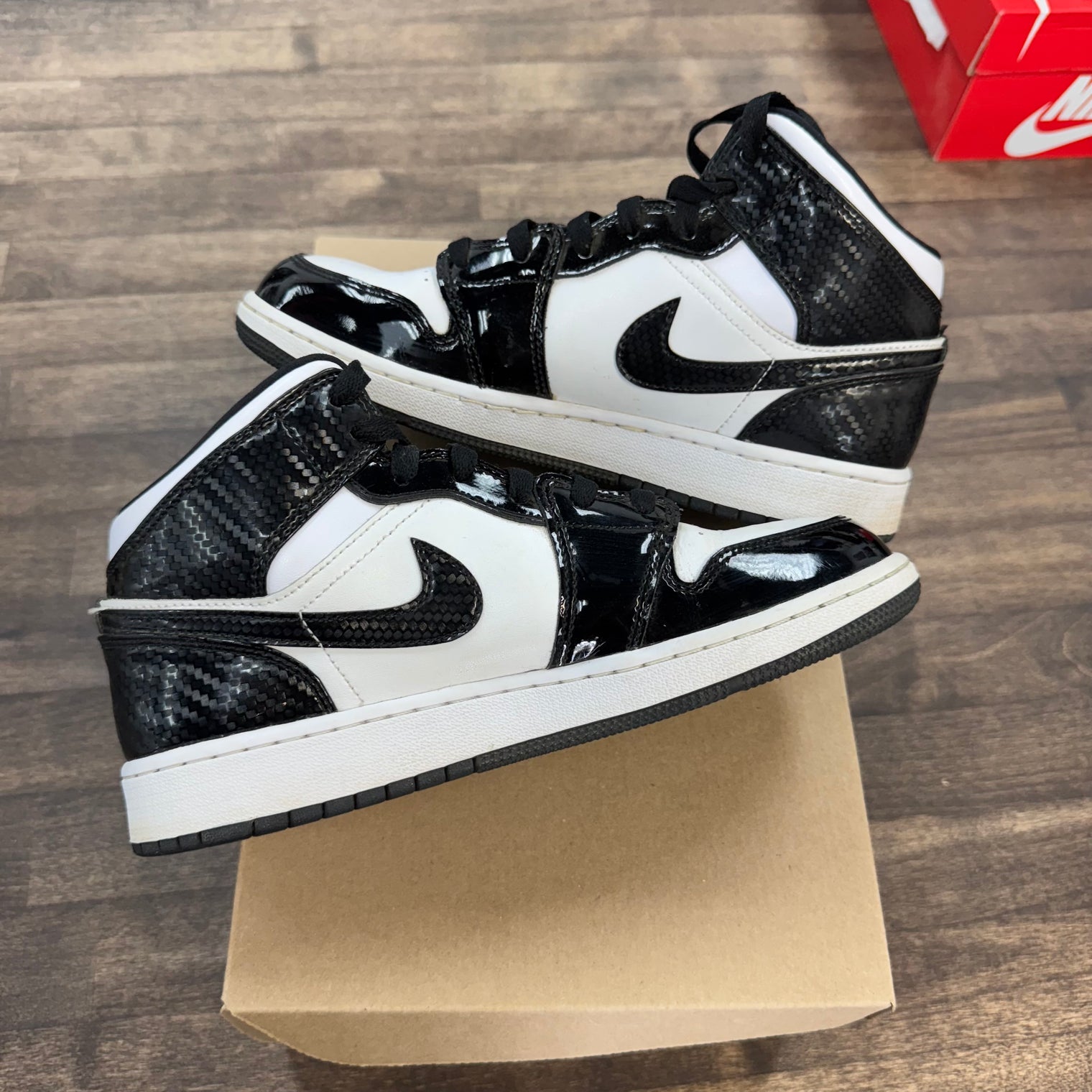 Carbon Fiber Jordan 1 Mid (GS) (USED, No Box)