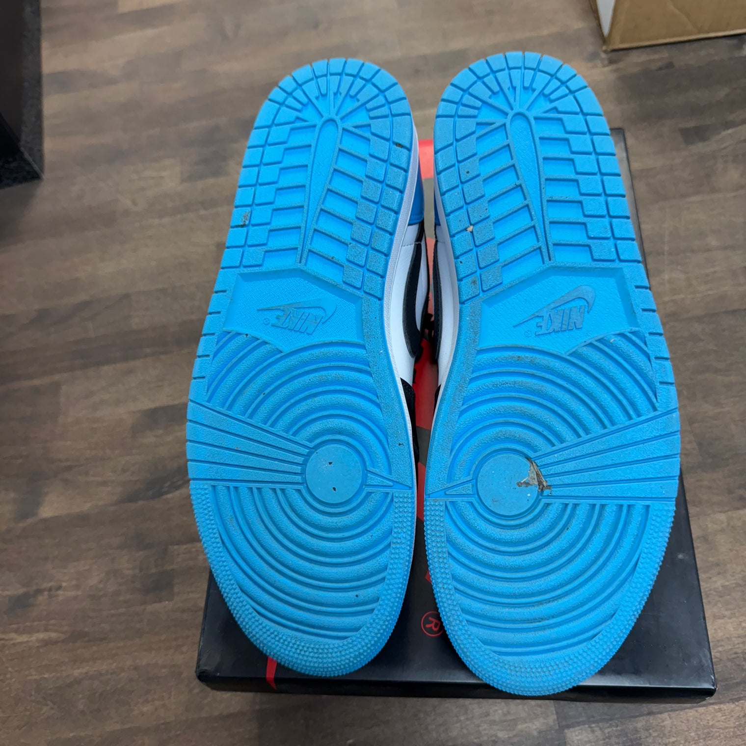 Powder Blue Jordan 1 Low OG (USED)