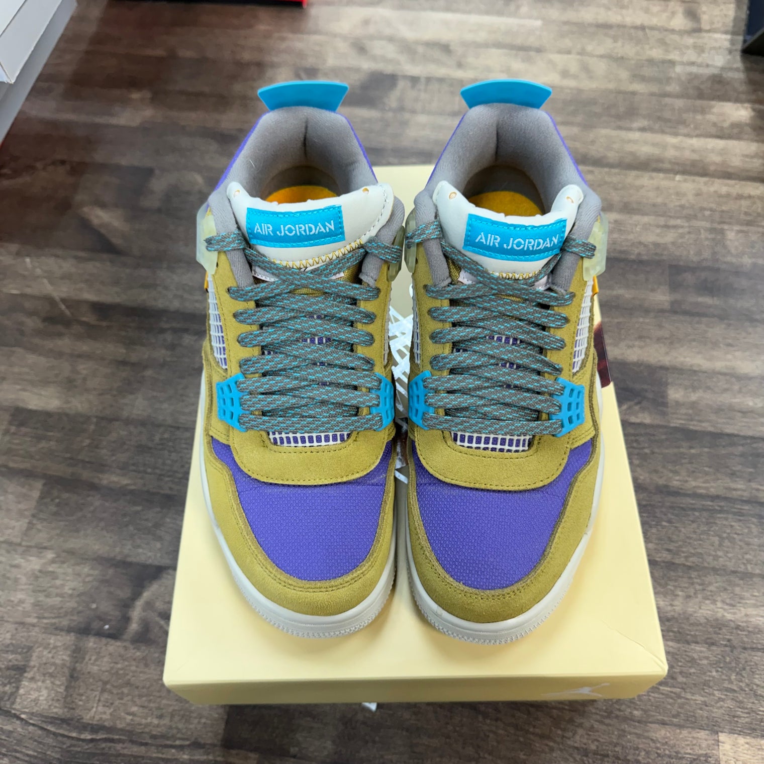 Jordan 4 Retro SP 30th Anniversary Union Desert Moss (US 7.5) (USED)