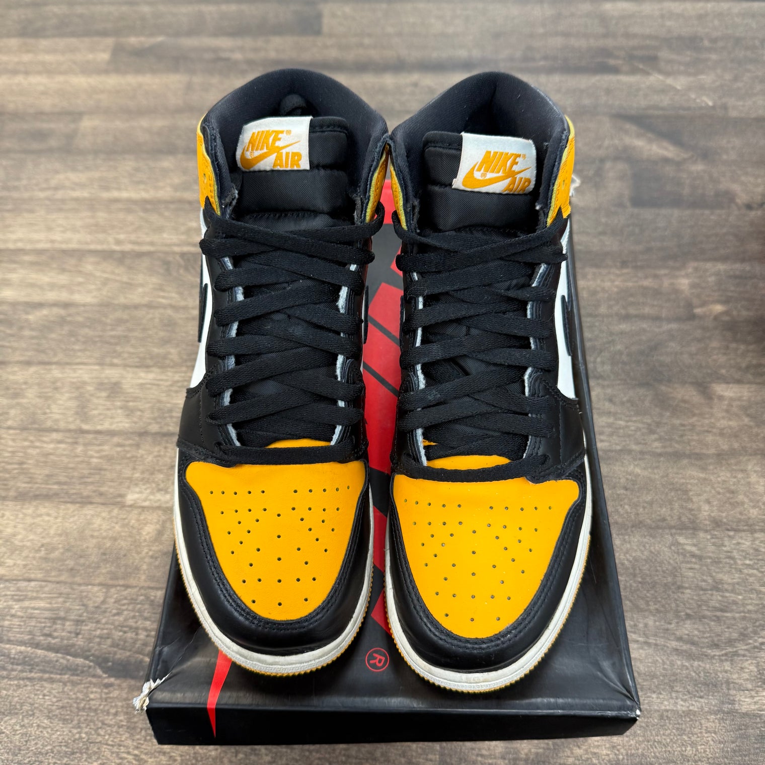 GS) Taxi Yellow Toe Jordan 1 High (USED)