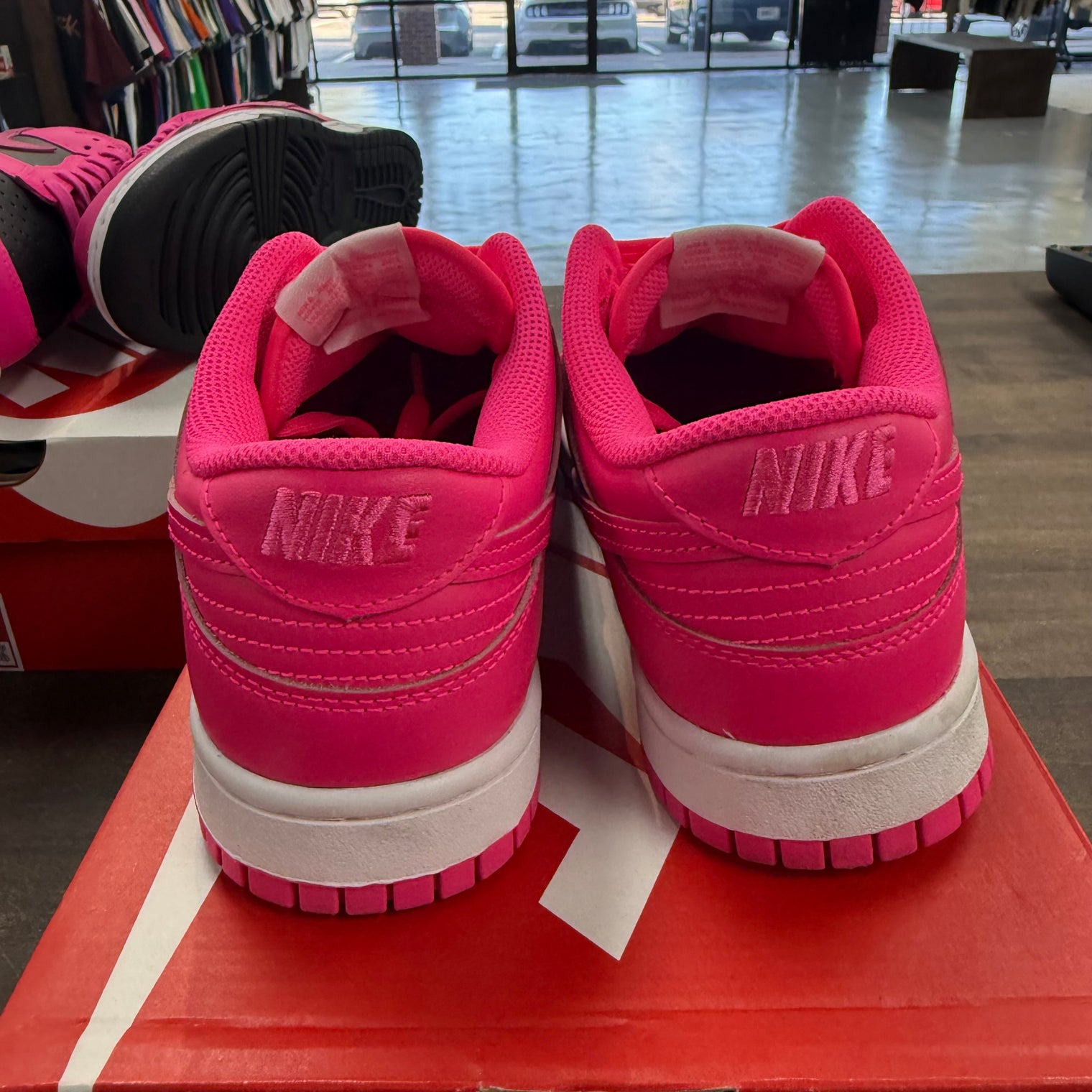 Hyper Pink Dunk Low (W) (USED)