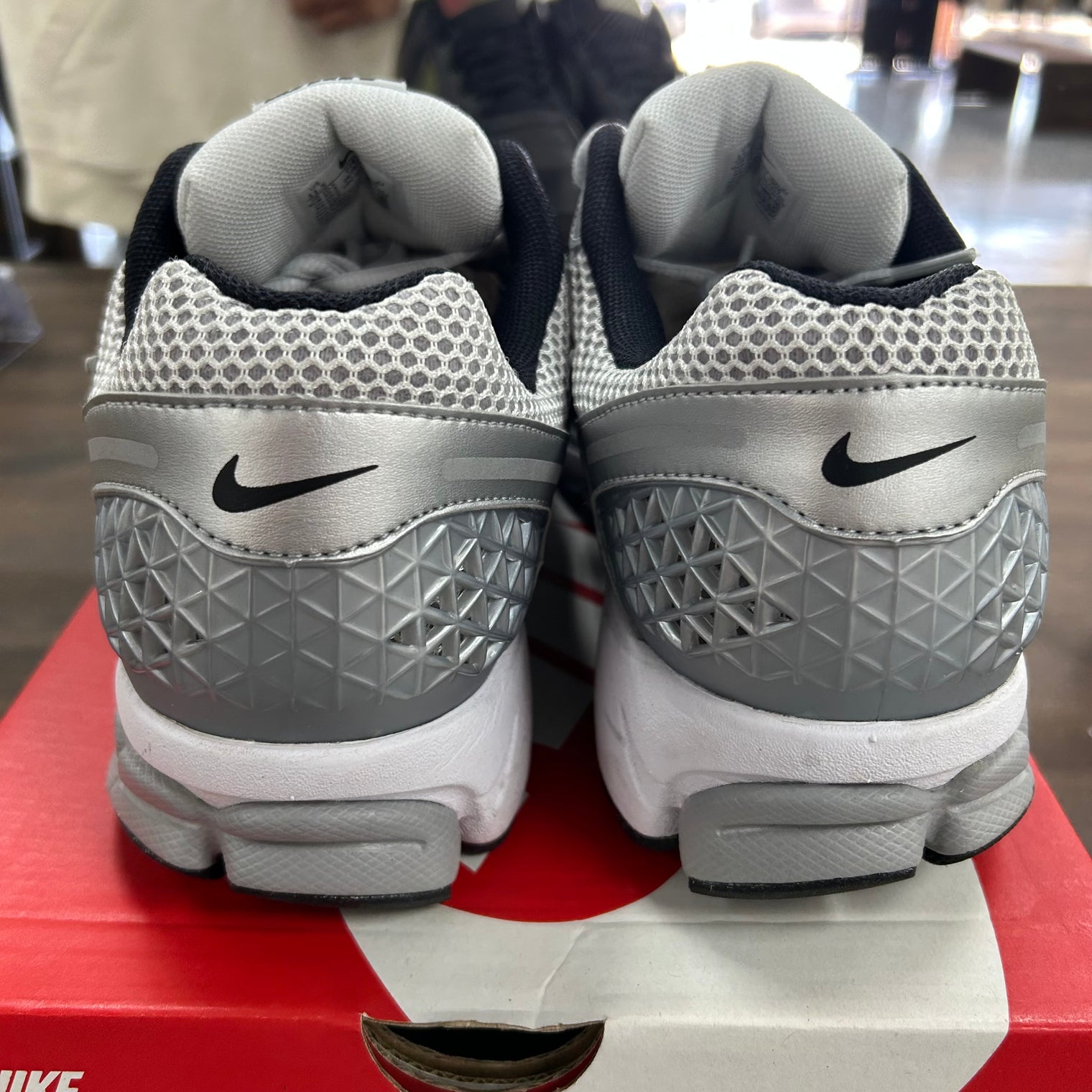 Metallic Silver Black Zoom Vomero 5 (USED)