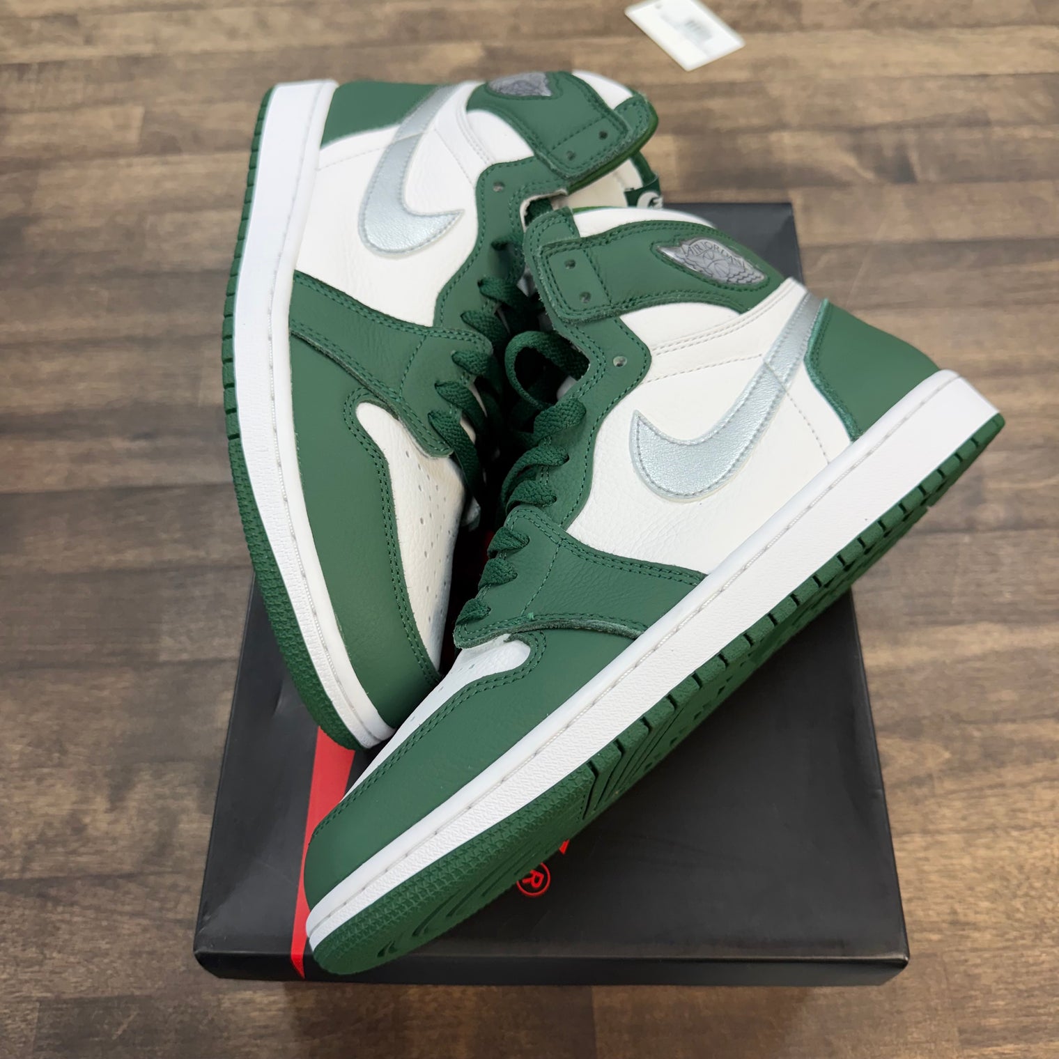 Gorge Green Jordan 1 High (USED)