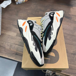 adidas Wave Runner Yeezy 700 (USED) Size 7.5 (Pre-Owned) - Image 1