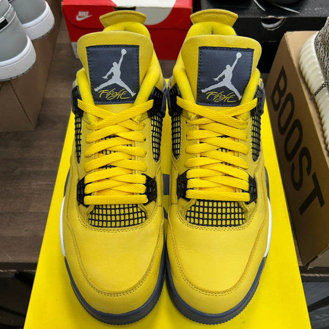 Lightning Jordan 4 Retro (USED)