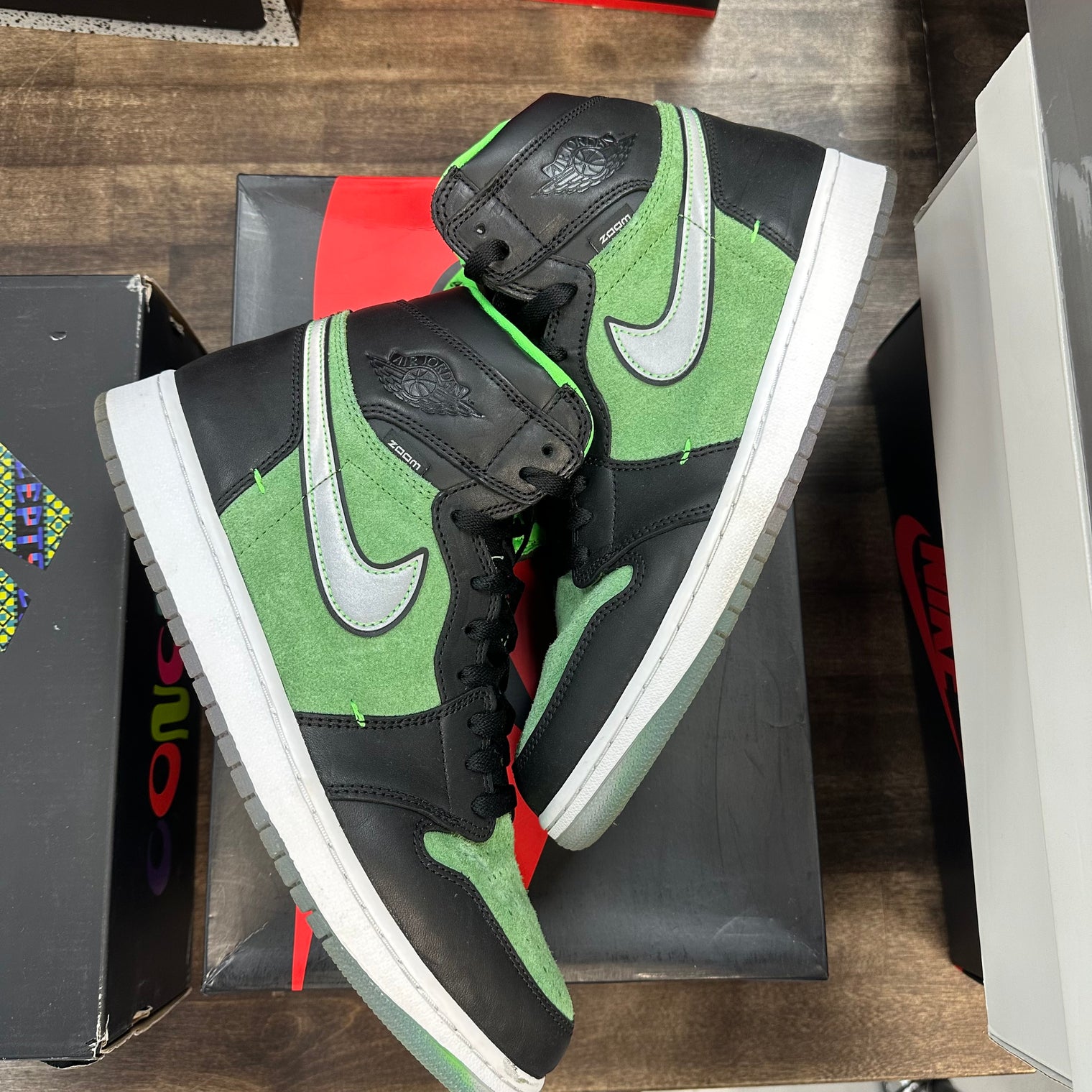 Zoom Zen Green Jordan 1 Retro High (USED)