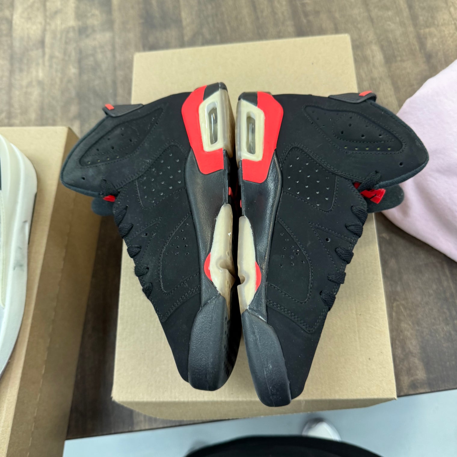 Infrared Jordan 6 (GS) 2019 (Used)