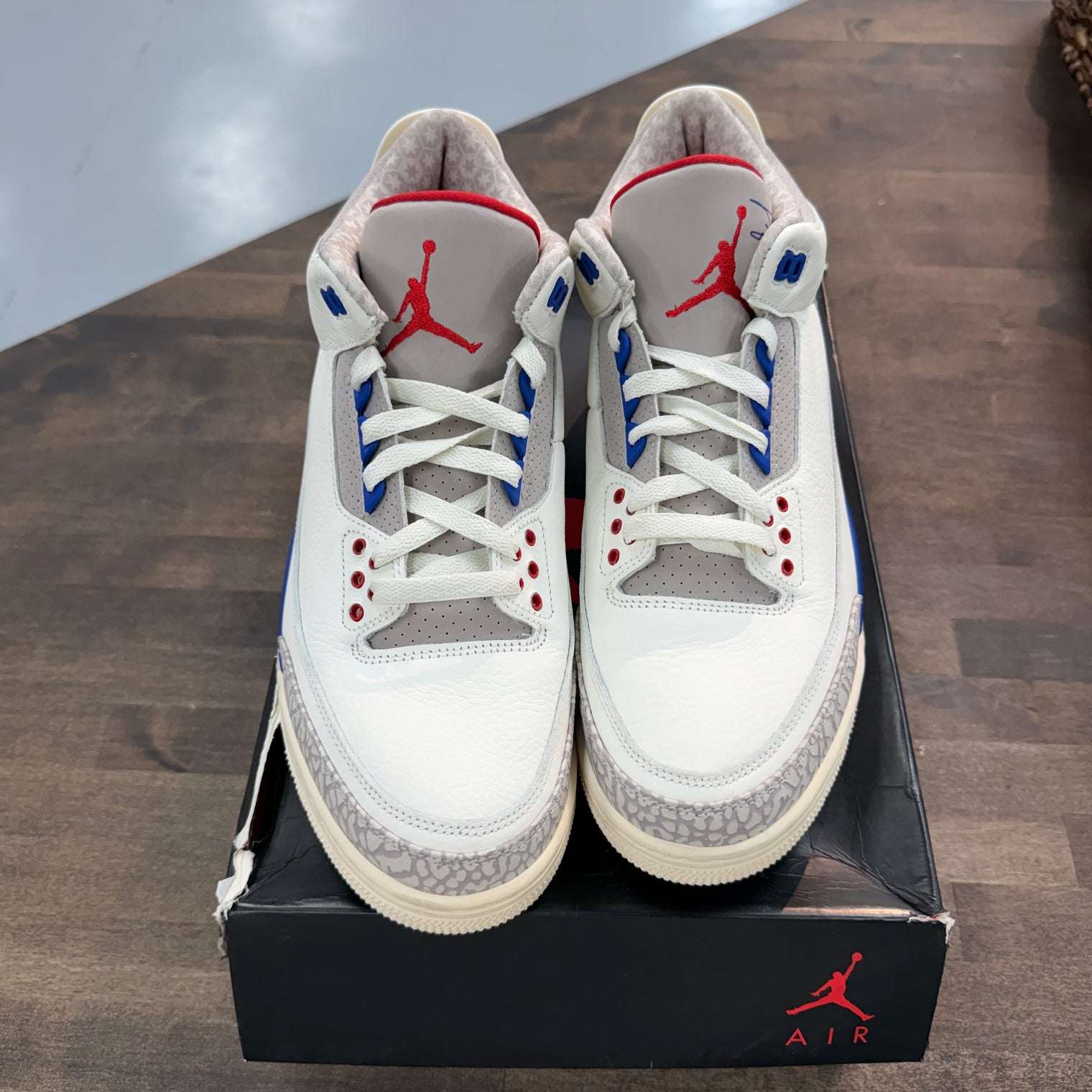 International Flight Jordan 3 Retro (USED, Replacement Box)