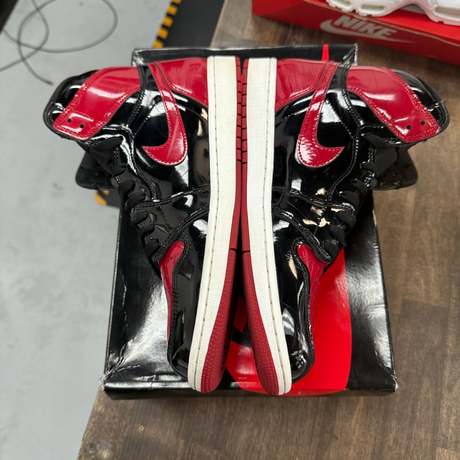 Patent Bred Jordan 1 High (USED)