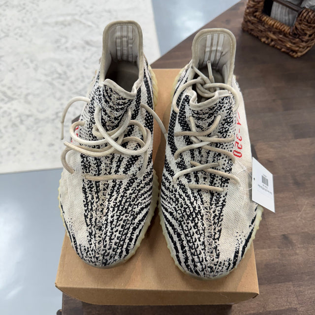 Zebra Yeezy 350 (USED,No Box)