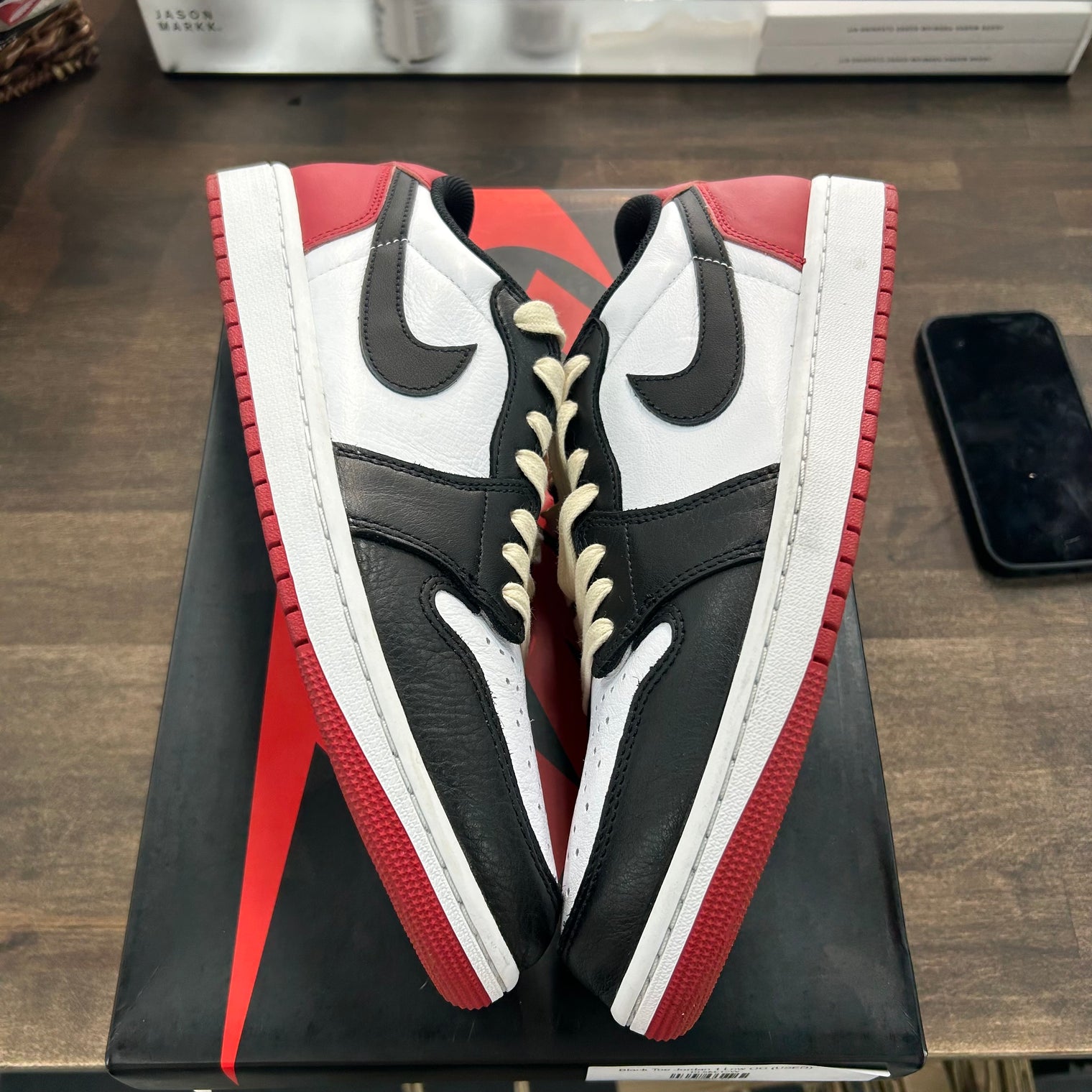 Black Toe Jordan 1 Low OG (USED)