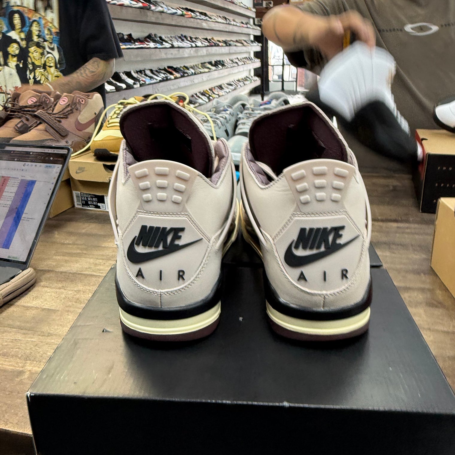 A Ma Maniere While You Were Sleeping Jordan 4 Retro (W) (USED)