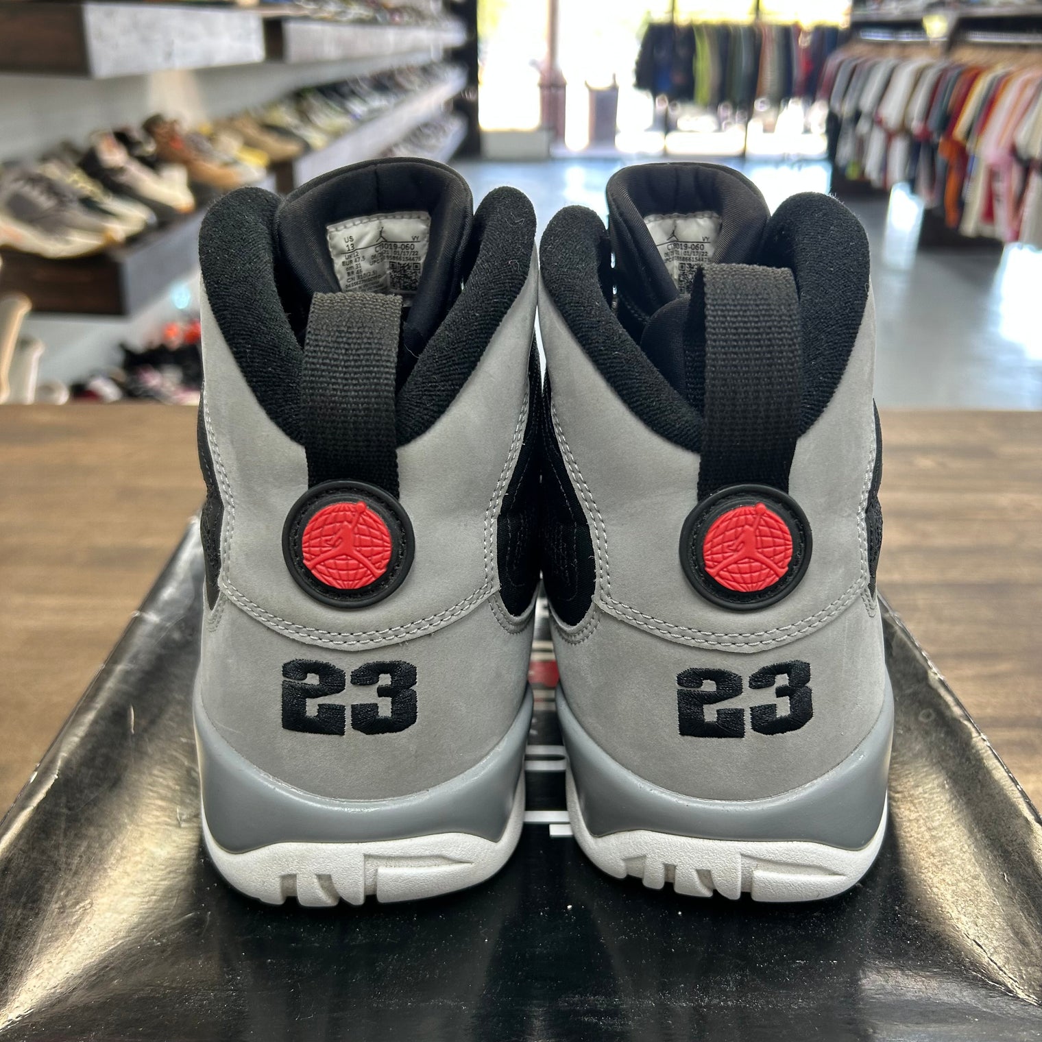 Particle Grey Jordan 9 Retro (USED)