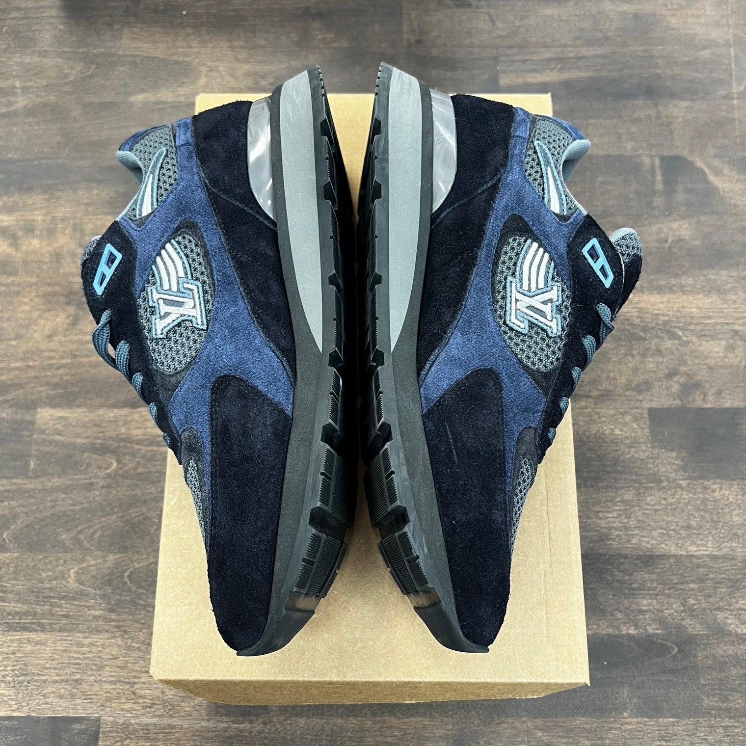 Louis Vuitton Runner Runaway Navy Shoe (USED ,no box)