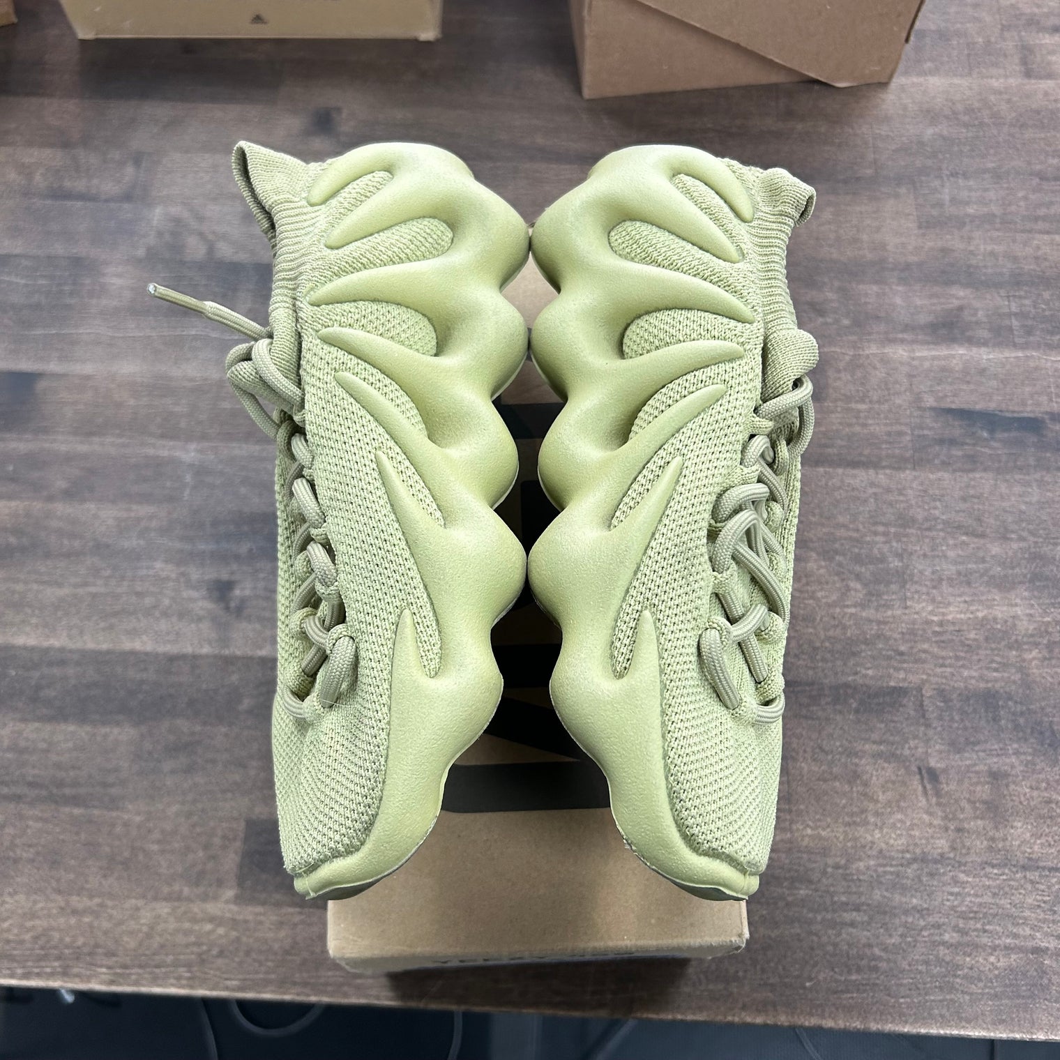 Resin adidas Yeezy 450 (USED)